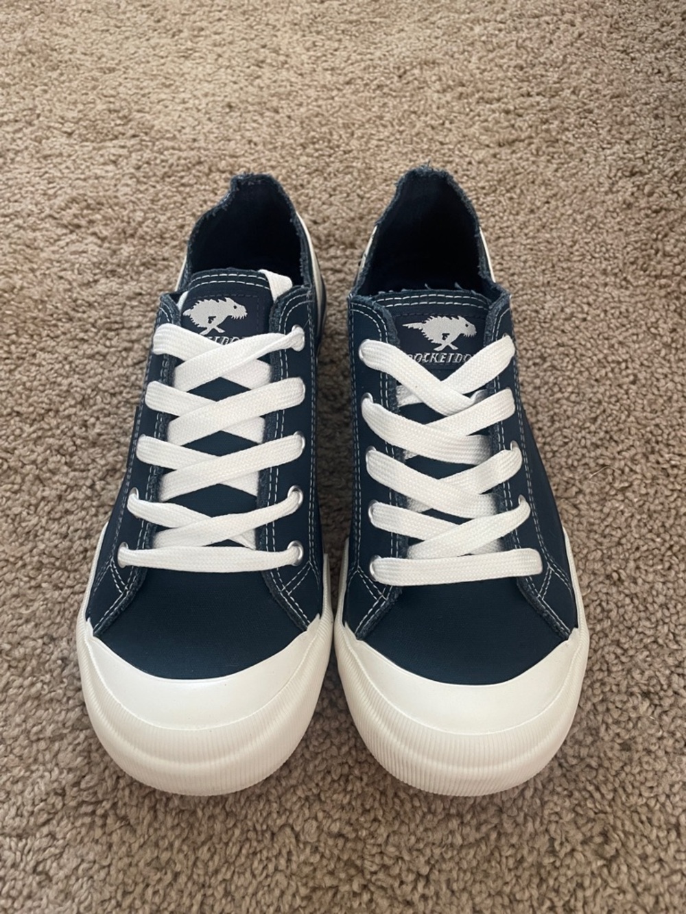 Rocket Dog Navy and White Canvas Low-Top Sneakers